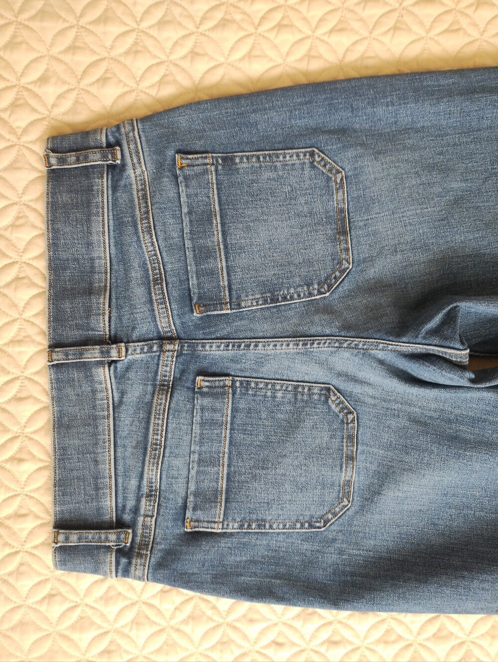 SPANX Shape EveryWear Wide Leg Cropped Pull-On Jeans Patch Pockets Blue Size S - Picture 6 of 10